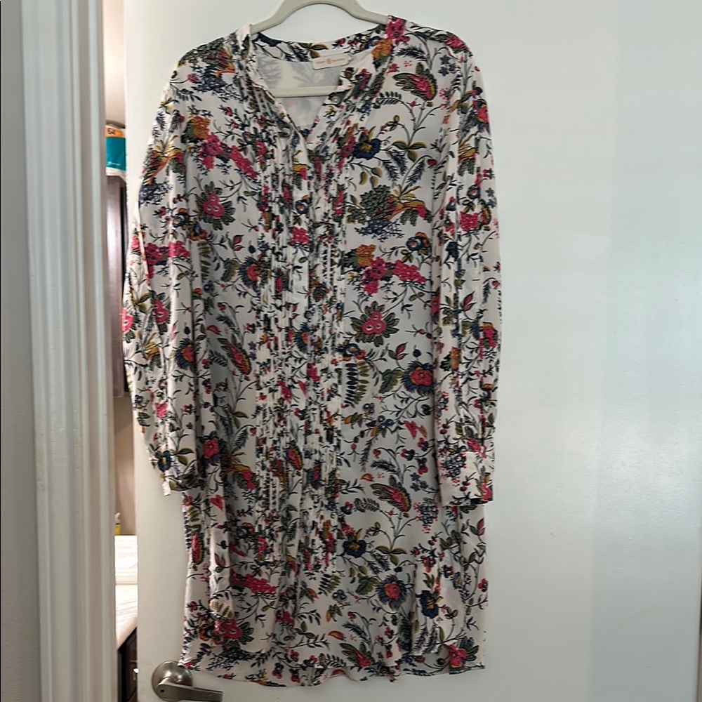 Tory Burch Cream Bishop Sleeve Dress
Like New